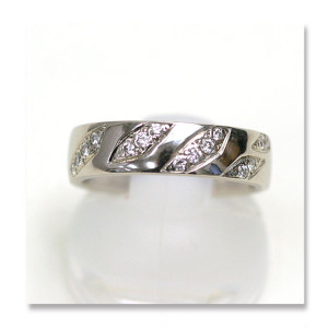 プラチナ900　ダイヤモンド　指輪