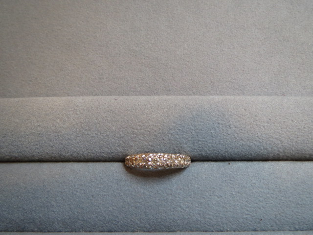 １８金ダイヤ　パべリング　