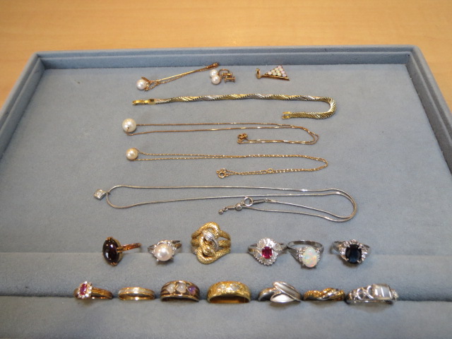 プラチナ９００ムーンストーン　パール　ルビー　ダイヤ　オパール　リング　ペンダント　ブレスレット