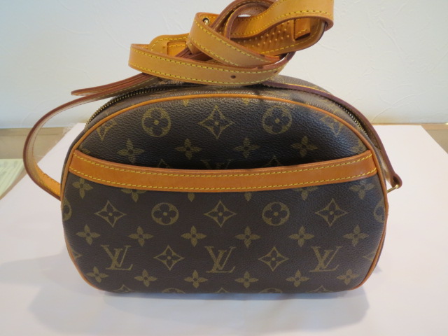 ＬＶ　モノグラムショルダーバッグ