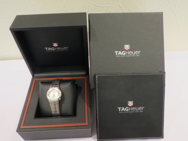 タグホイヤ　オルラーエゴ　クォーツ